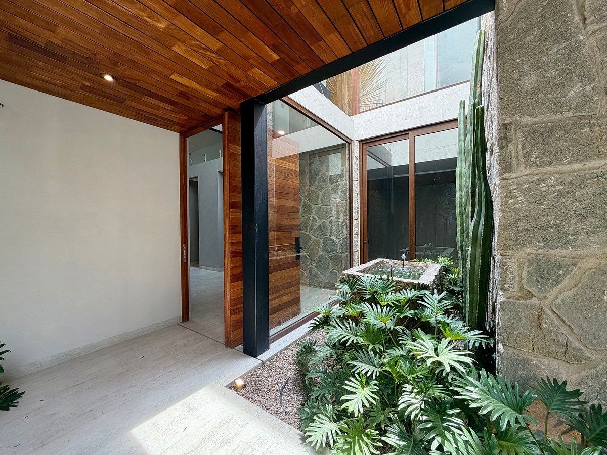 Casa nueva en venta en Altozano Queretaro - foto 1