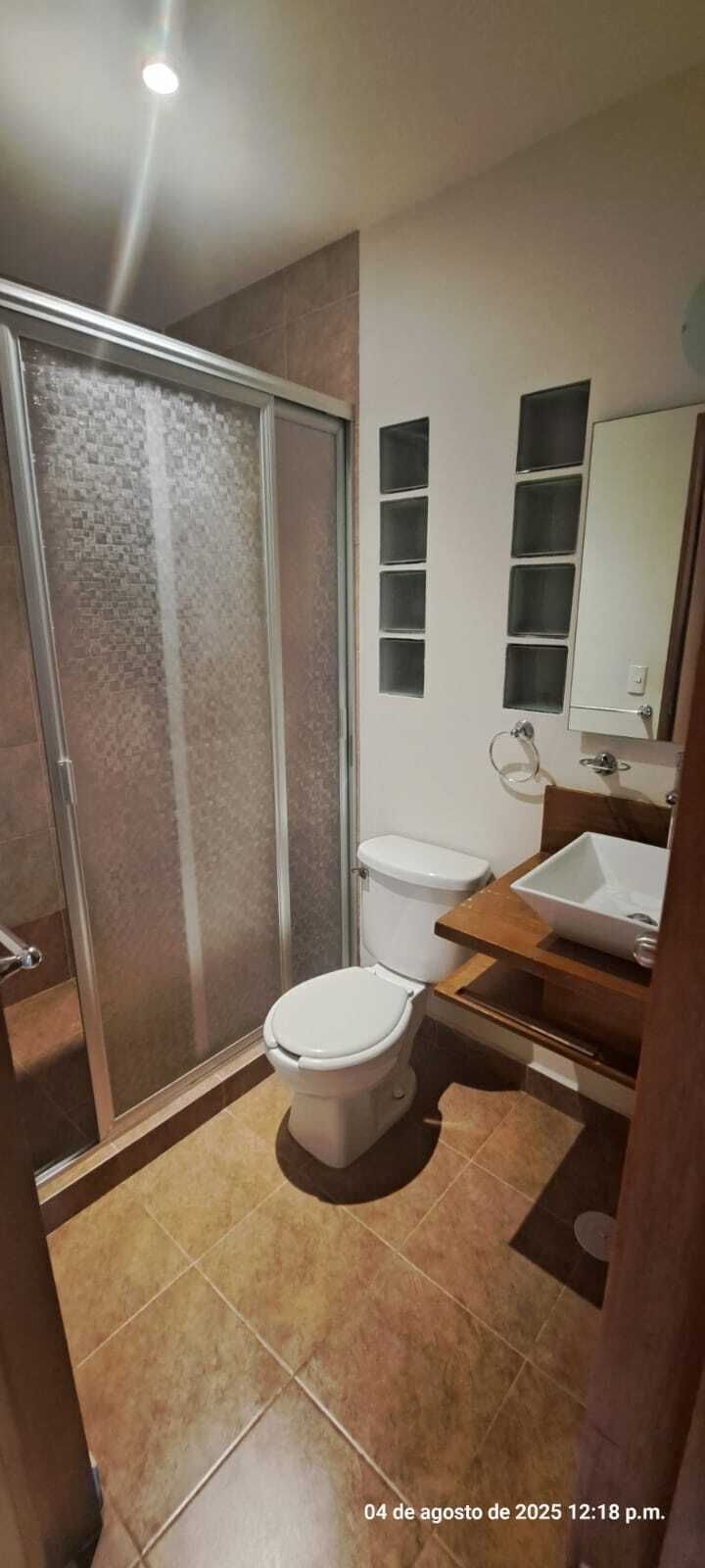 20 de 26: Baño recámara principal