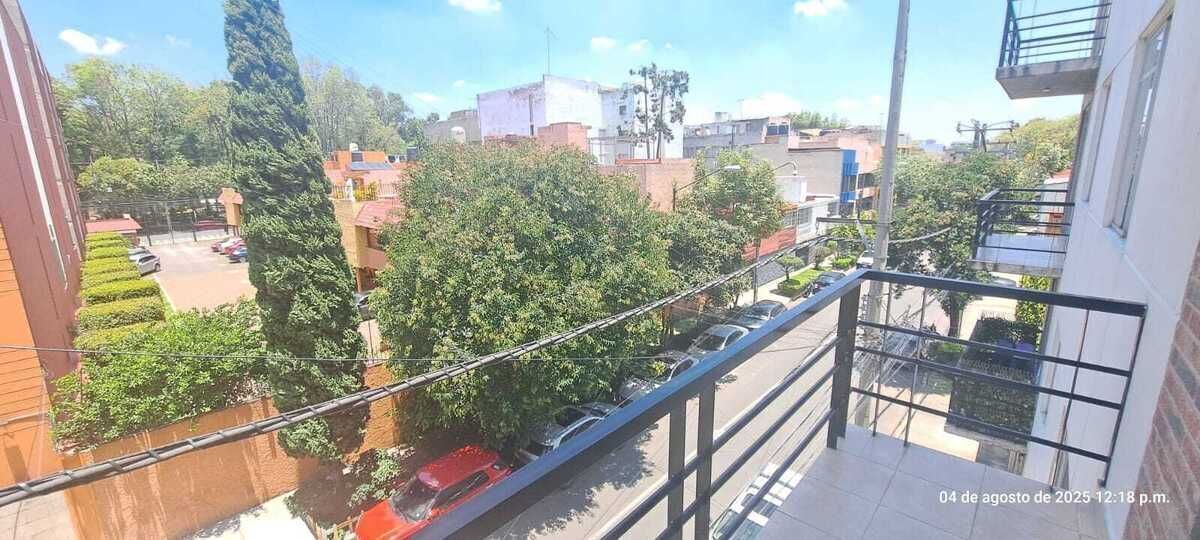 23 de 26: Balcón recámara principal