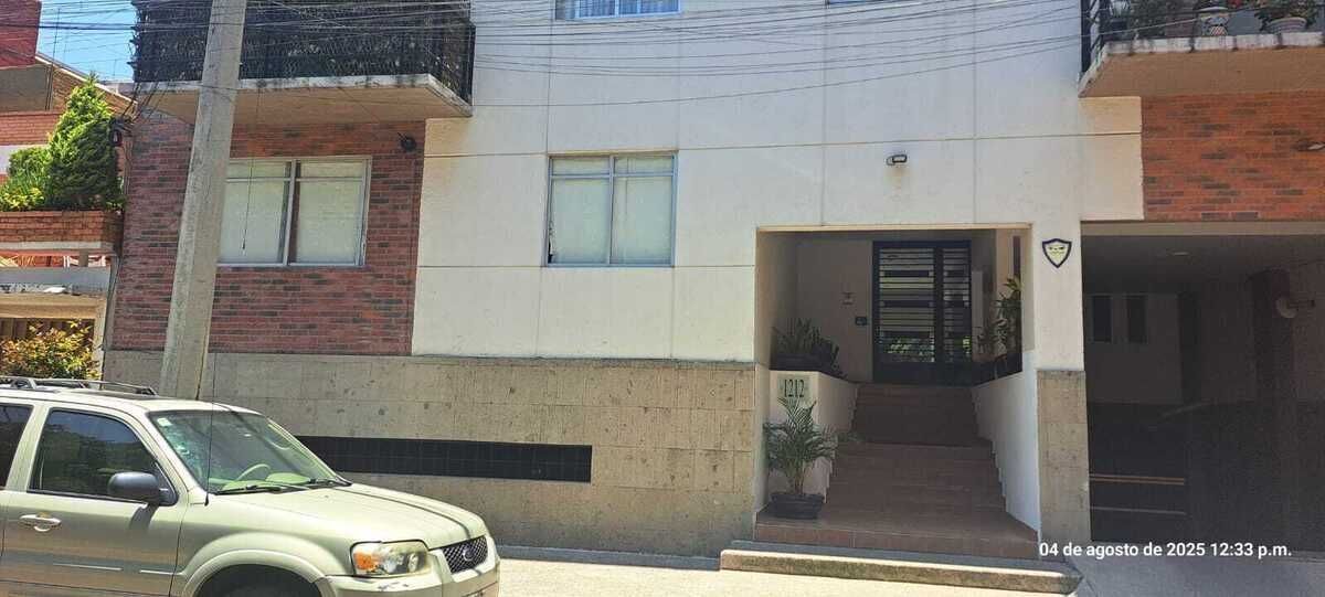 25 de 26: Fachada