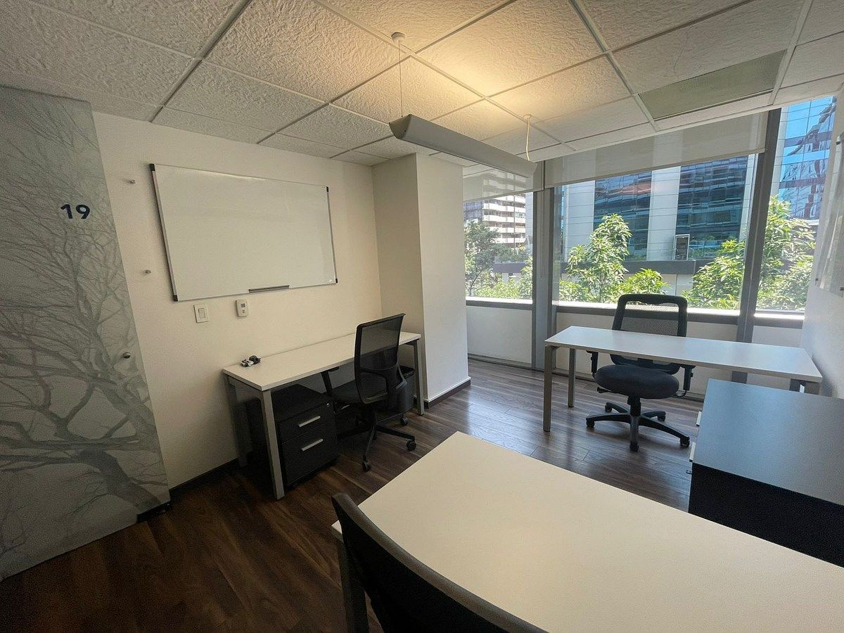 Oficina en renta en Polanco para 4 personas Requisitos mínimos, Miguel Hidalgo, foto 1 de 14