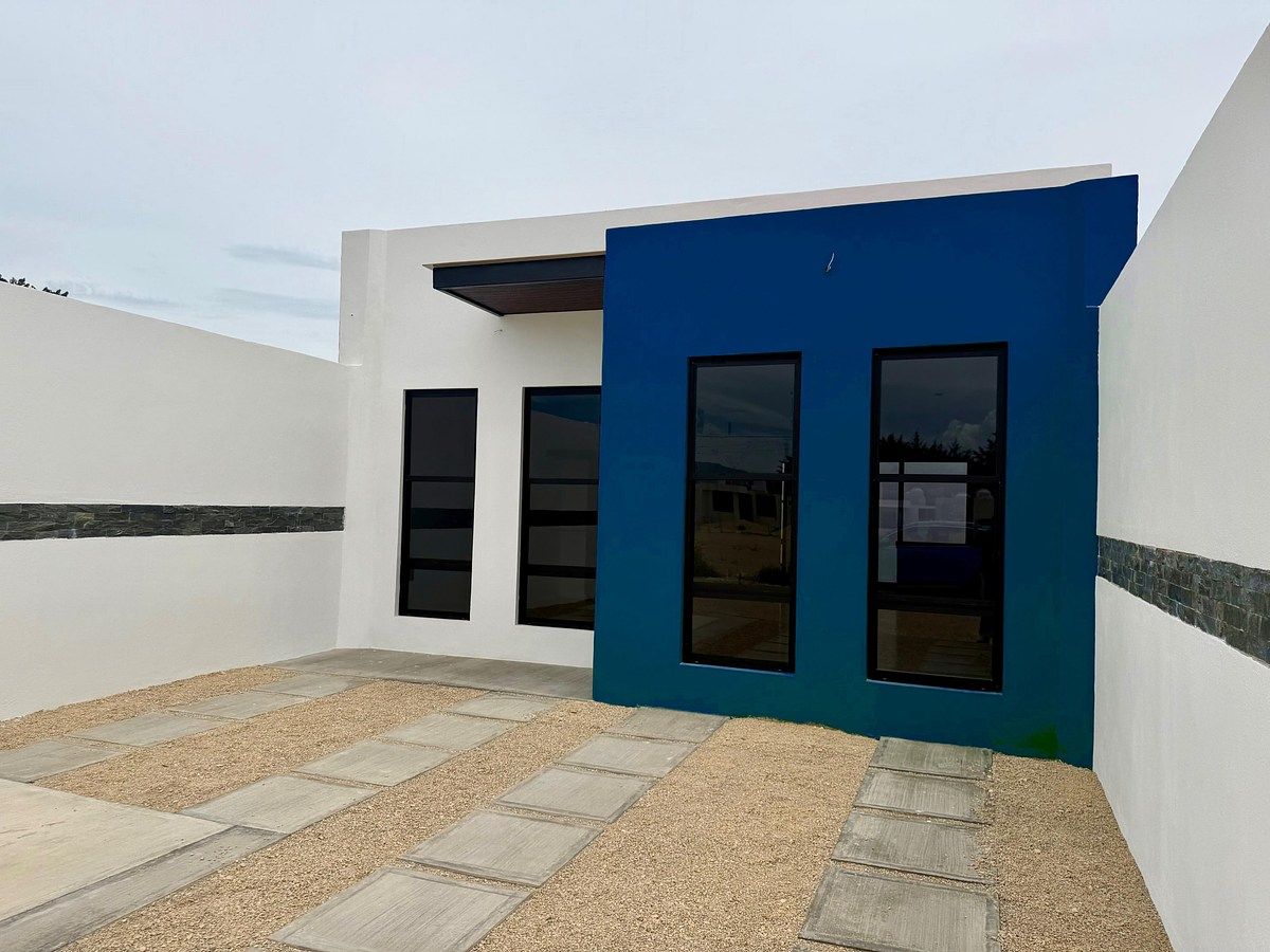 Escolha Comprar uma Casa Nova à Venda, foto 1 de 10