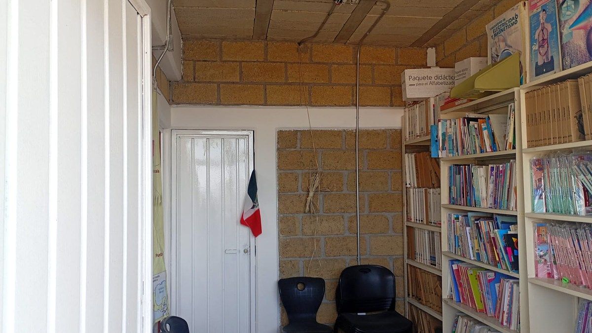 Building in Canasteros, Chimalhuacan, photo 18 of 19