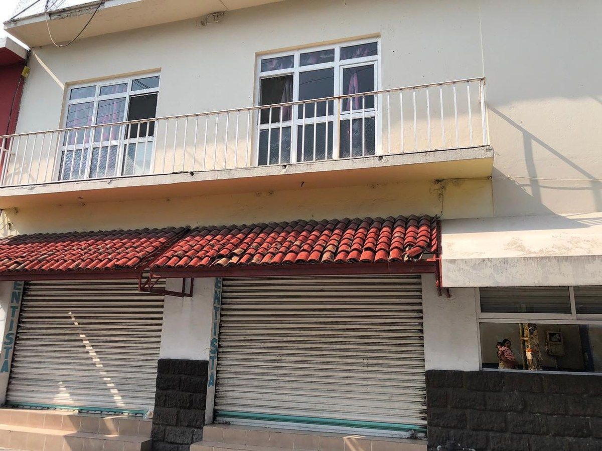 SALE RENTAL OF COMMERCIAL PROPERTY IN THE CENTER OF CUAUTLA, photo 1 of 15