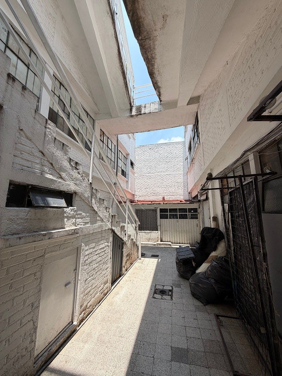Edificio en Popular Rastro, Venustiano Carranza, foto 12 de 15