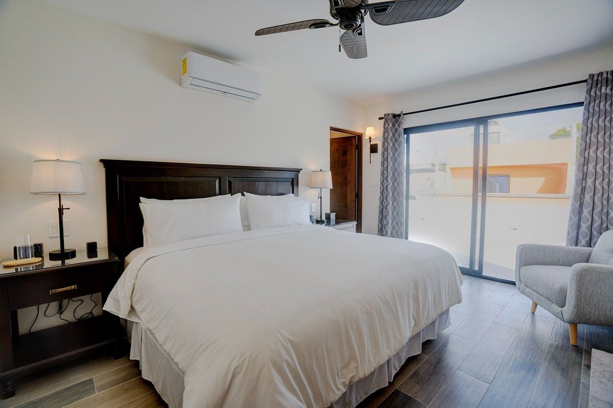 11 de 18