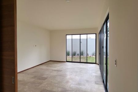 Casa Nueva en Venta en Villandares Residencial | 3 Recámaras | Jardín 121 m² | A