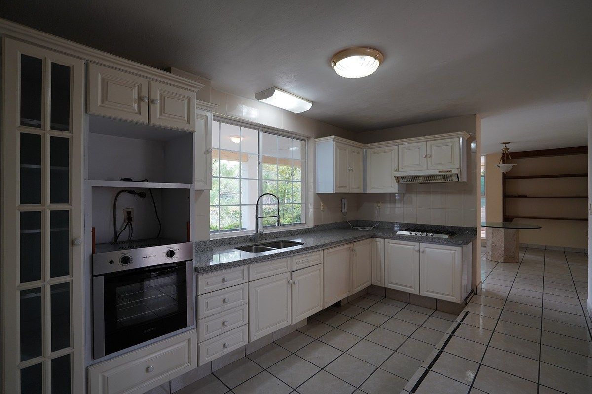 9 of 22: cocina