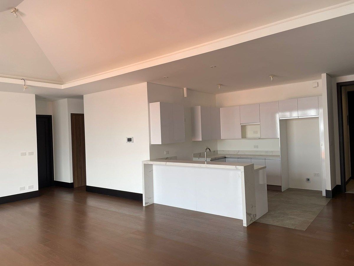 Apartamento en Zona 16, Guatemala, foto 2 de 13