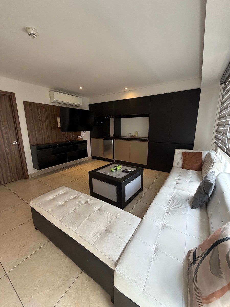 Bonito departamento en renta amueblado en espacio galerías, photo 1 of 19