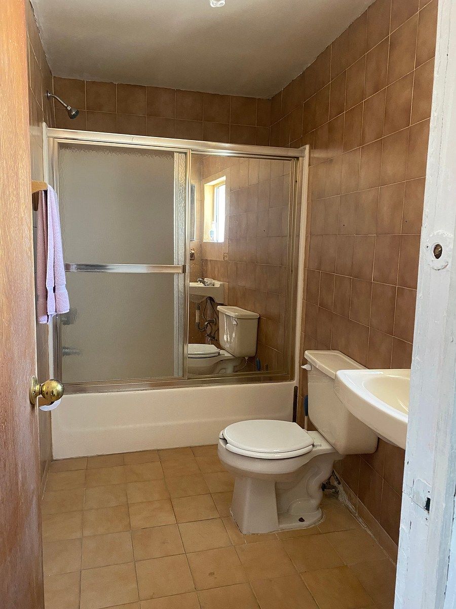 Baño comun planta alta, photo 19 of 21