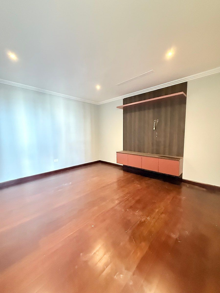 Apartamento en alquiler ! 350 mts. Piso alto vista al mar . - Foto 6