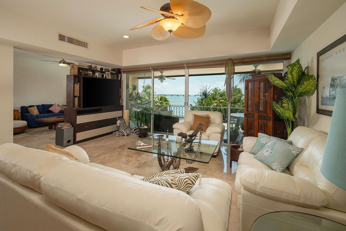 Departamento Amueblado en Isla Dorada con vista a La Laguna