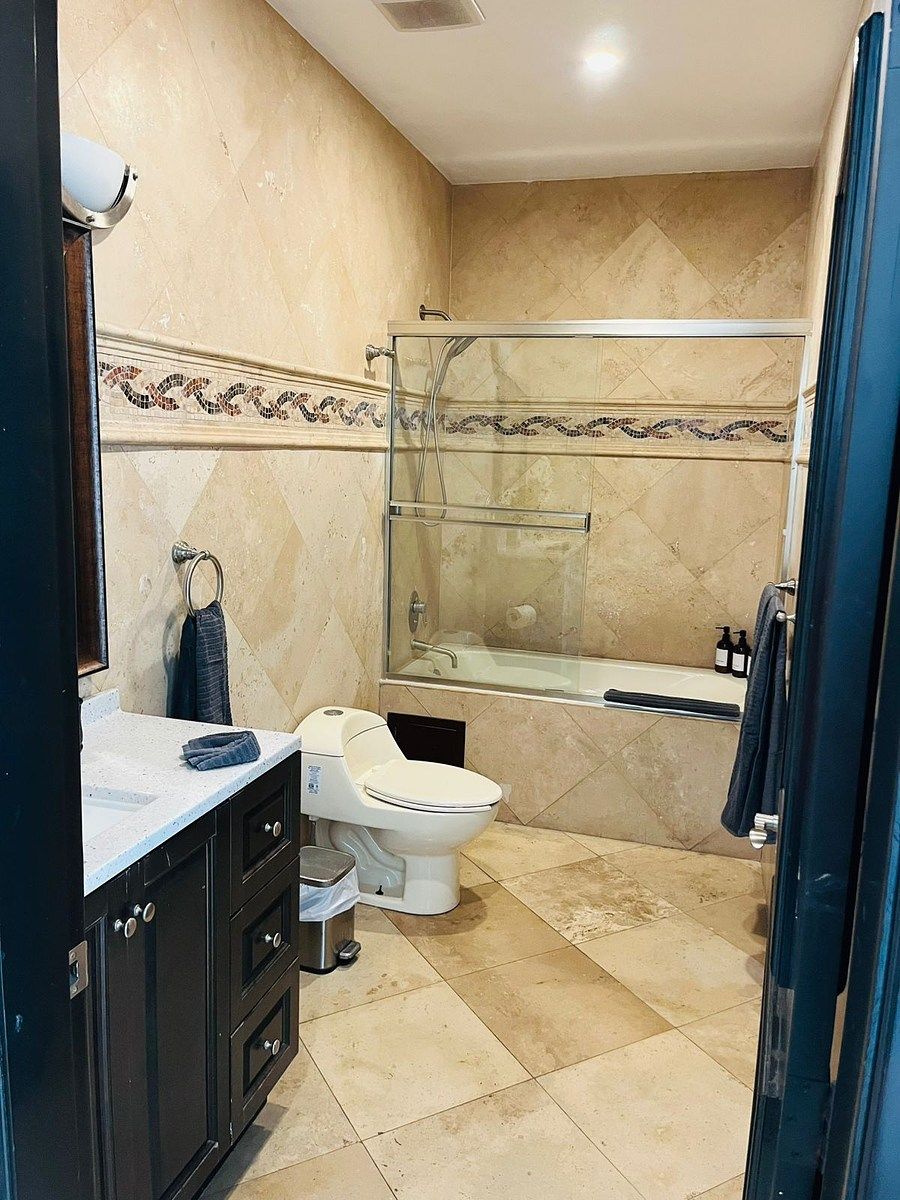 12 of 17: bathroom