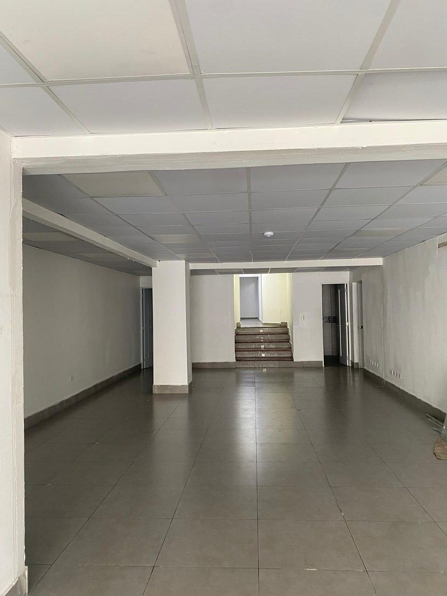 EDIFICIO CORPORATIVO EN LA 27 DE FEBRERO, foto 1 de 11