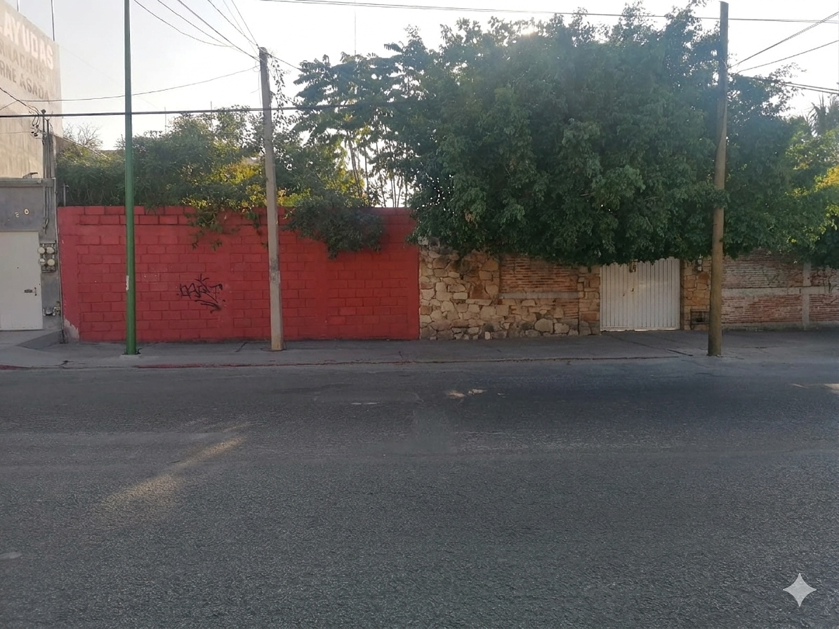 Casa Comercial en Venta sobre la Calzada El Sumidero