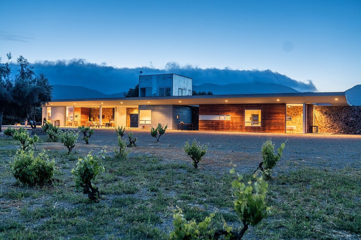 Casa Lar — Estate Vinícola Privado con Viñedo
