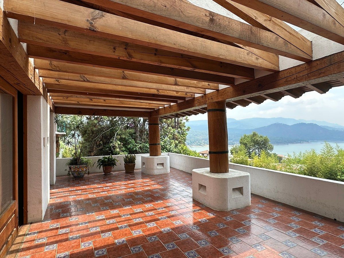 Se vende casa en Valle de Bravo - foto 5