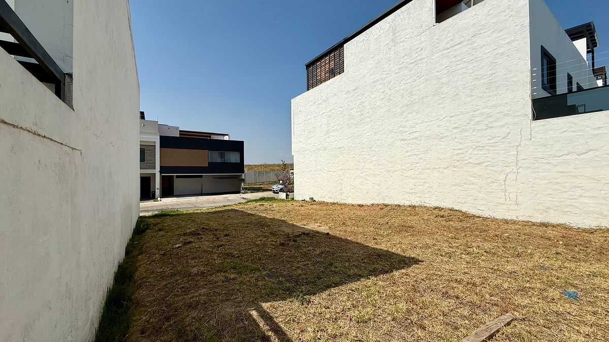 8 of 16: Terreno en Venta Imperio Aleman 𝚅𝚊𝚕𝚕𝚎 Imperial
