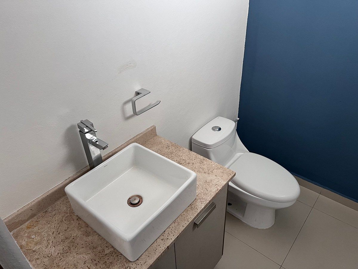 Casa Venta Privada Lucepolis Milenio III Querétaro Con cuarto servicio - foto 5