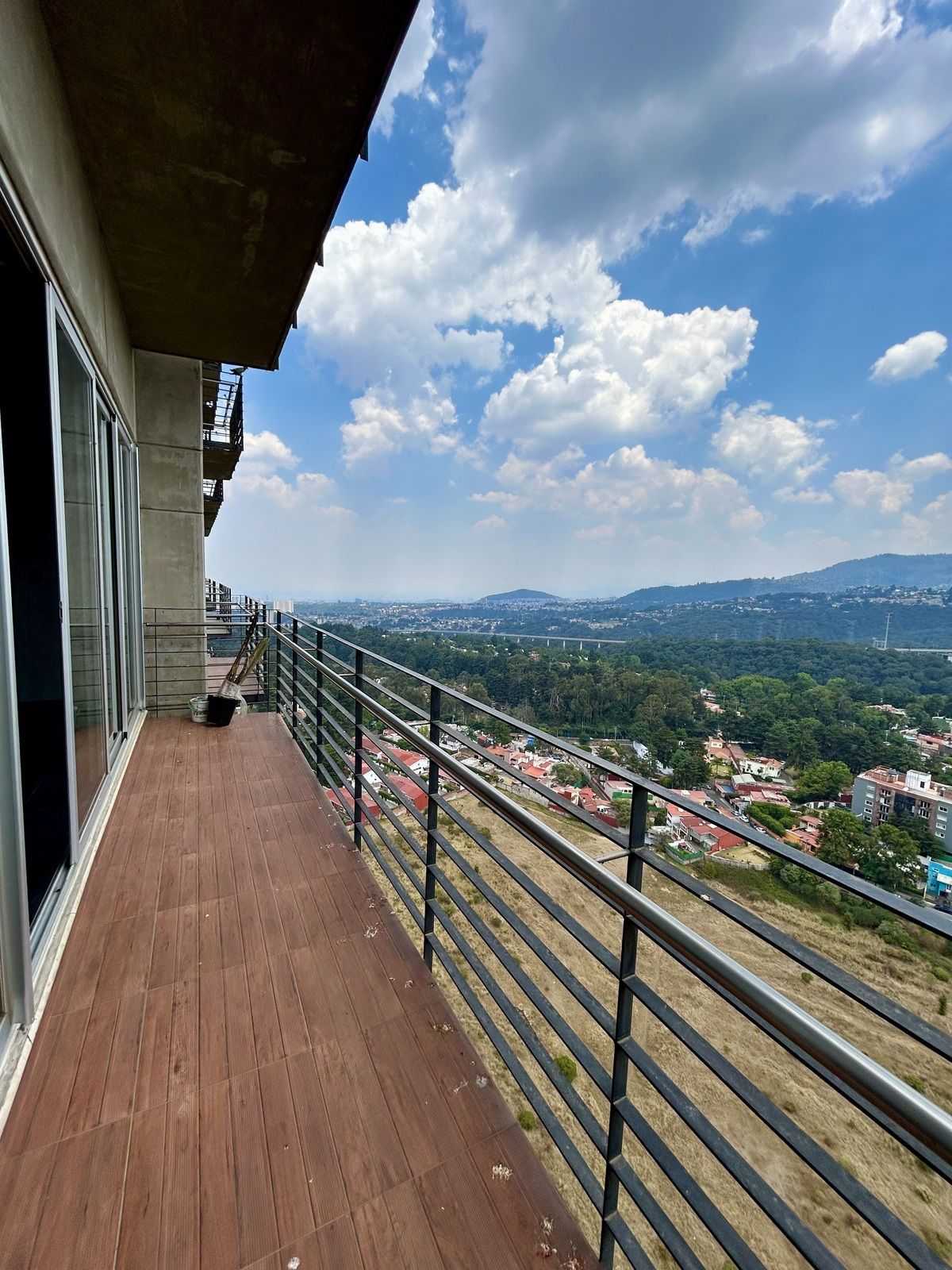 6 de 27: terraza en estancia