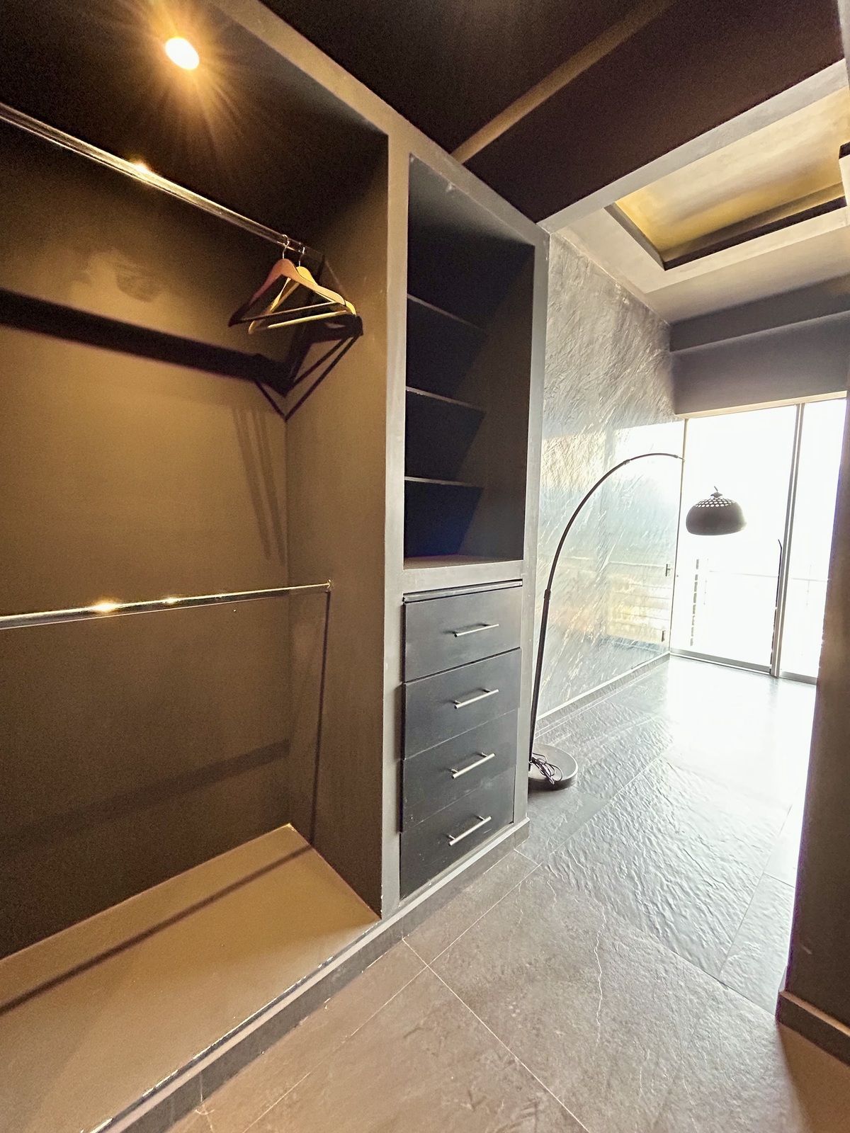 11 de 27: walking closet