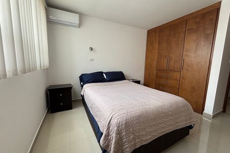 RENTO CASA EN LOMAS DE ANGELOPOLIS III