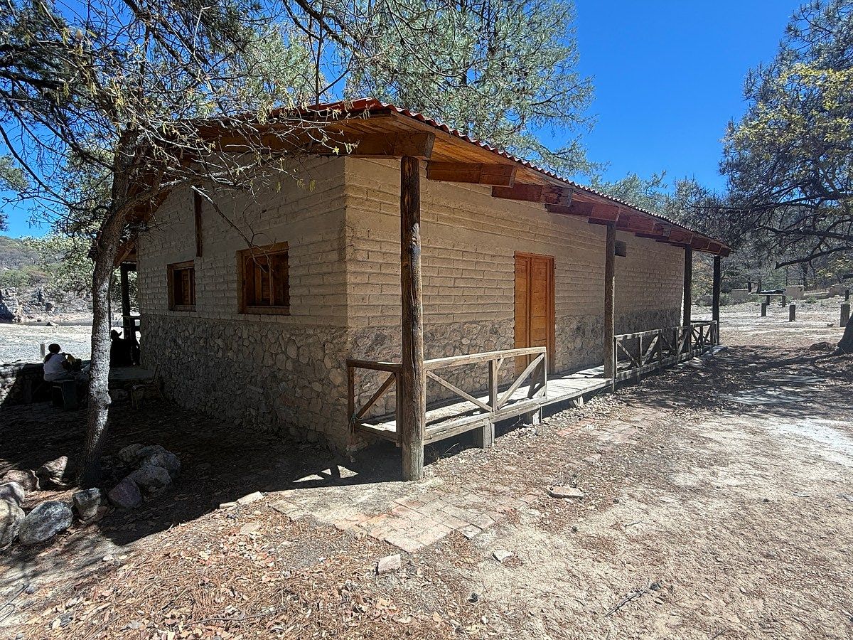 HECTAREAS EN VENTA EN SIERRA DE LAUREL, foto 1 de 27
