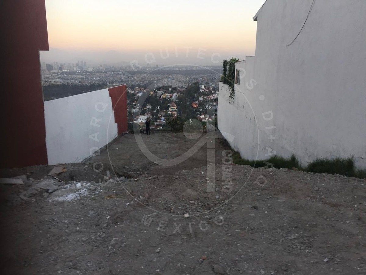 Spectacular land for sale in Pedregal de Echegaray - foto 1