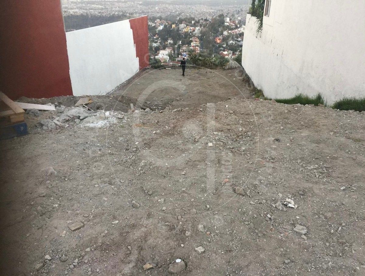 Spectacular land for sale in Pedregal de Echegaray - foto 2