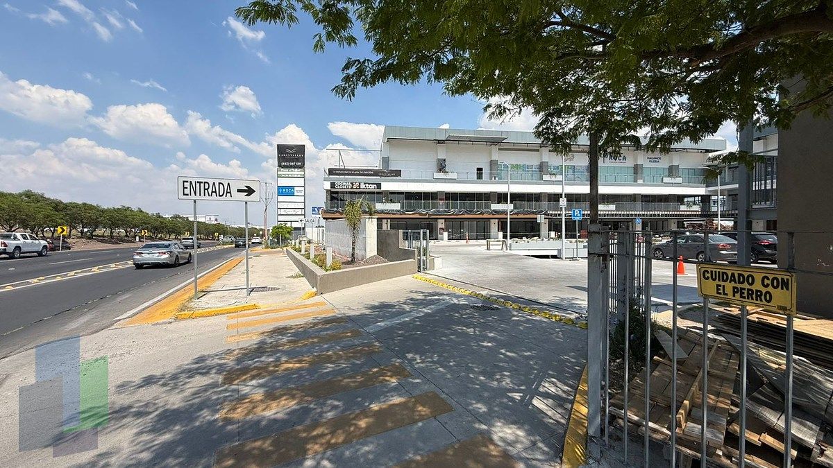 Local comercial en Residencial el Refugio, Querétaro, foto 15 de 15