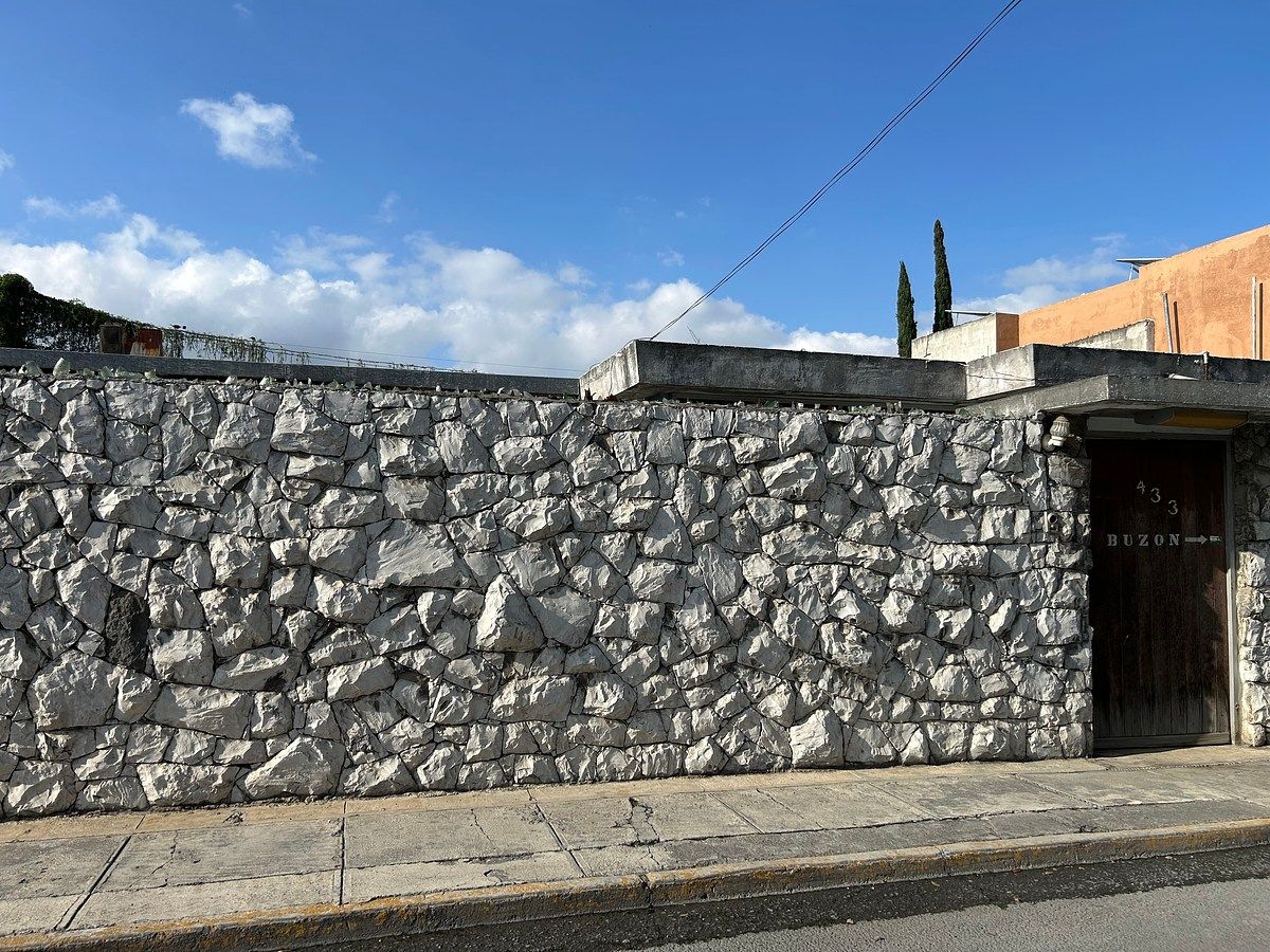 Casa en Venta en los Rios para Derrumbar o Remodelar