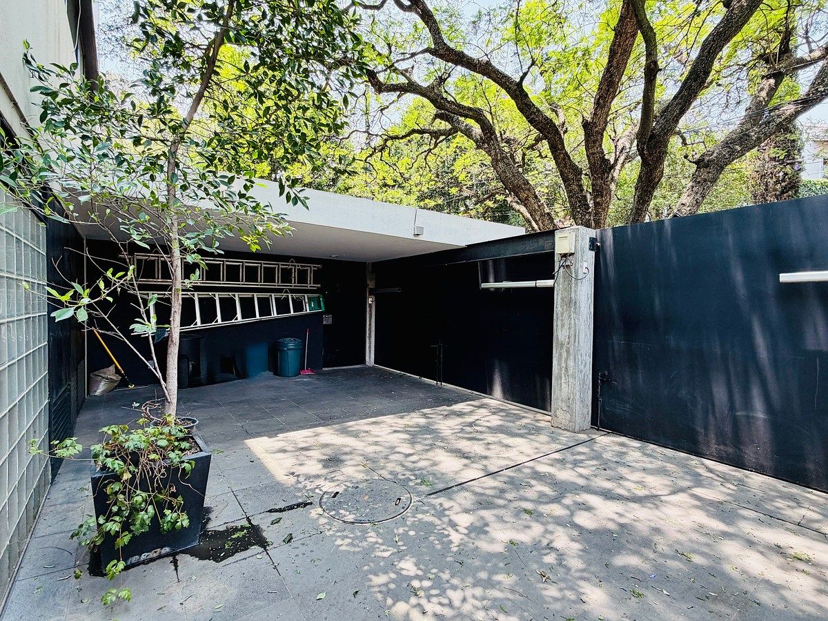 House in Lomas de Chapultepec V Sección, Miguel Hidalgo, photo 30 of 32