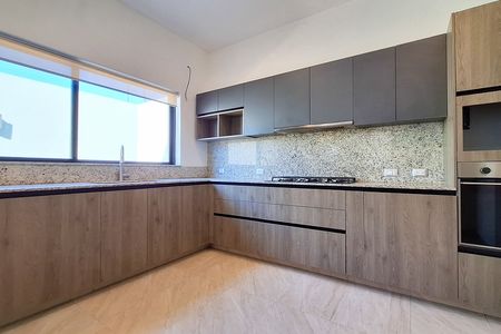 Exclusiva casa en venta o renta en La Vista Residencial, divina!!!