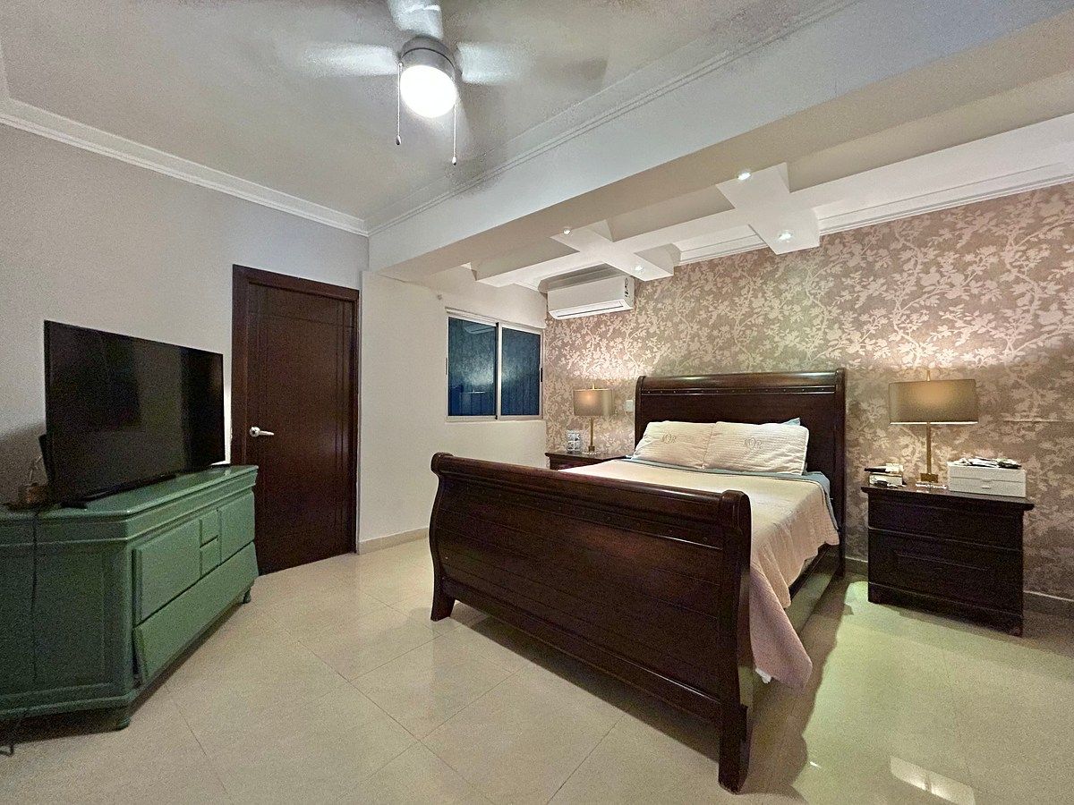 Habitación principal, foto 10 de 12