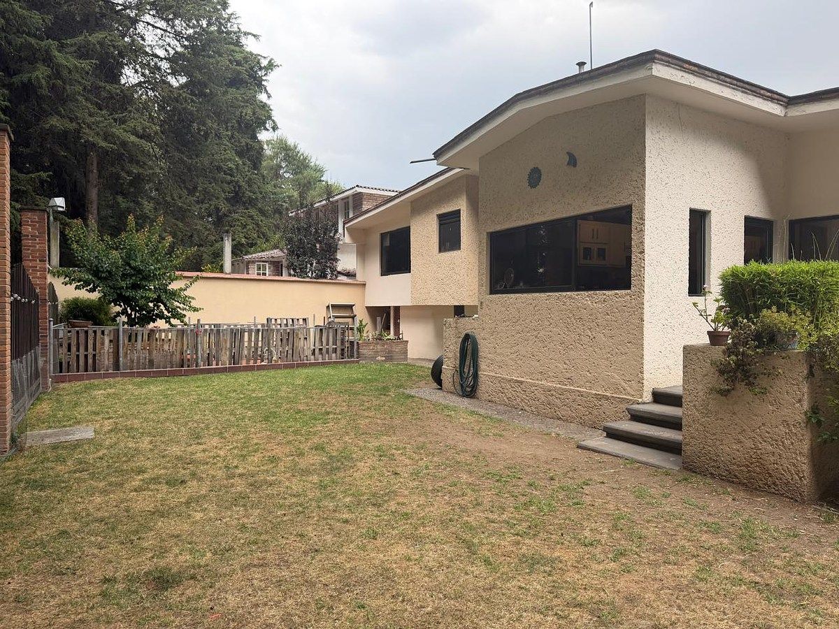 Casa em condomínio fechado em San Carlos, Metepec, foto 8 de 9