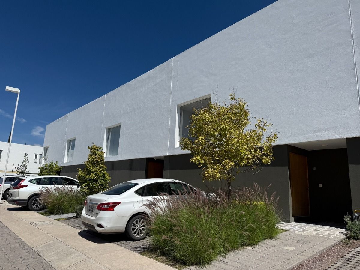 Casa en Renta en El suspiro Santa Fe Juriquilla, foto 1 de 17