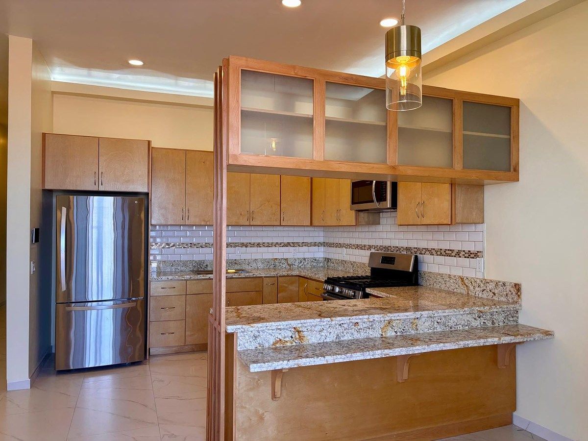 4 of 31: Condo B
