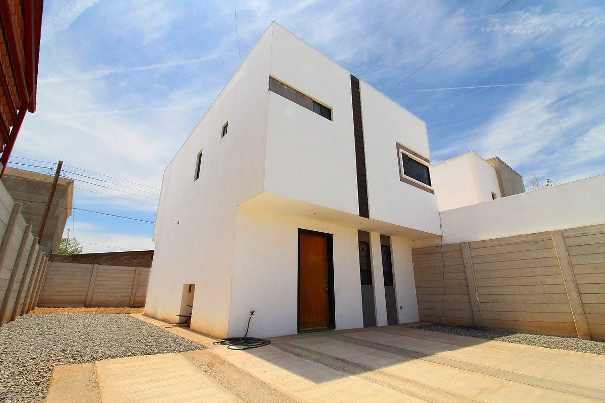 CASA EN VENTA, photo 1 of 19