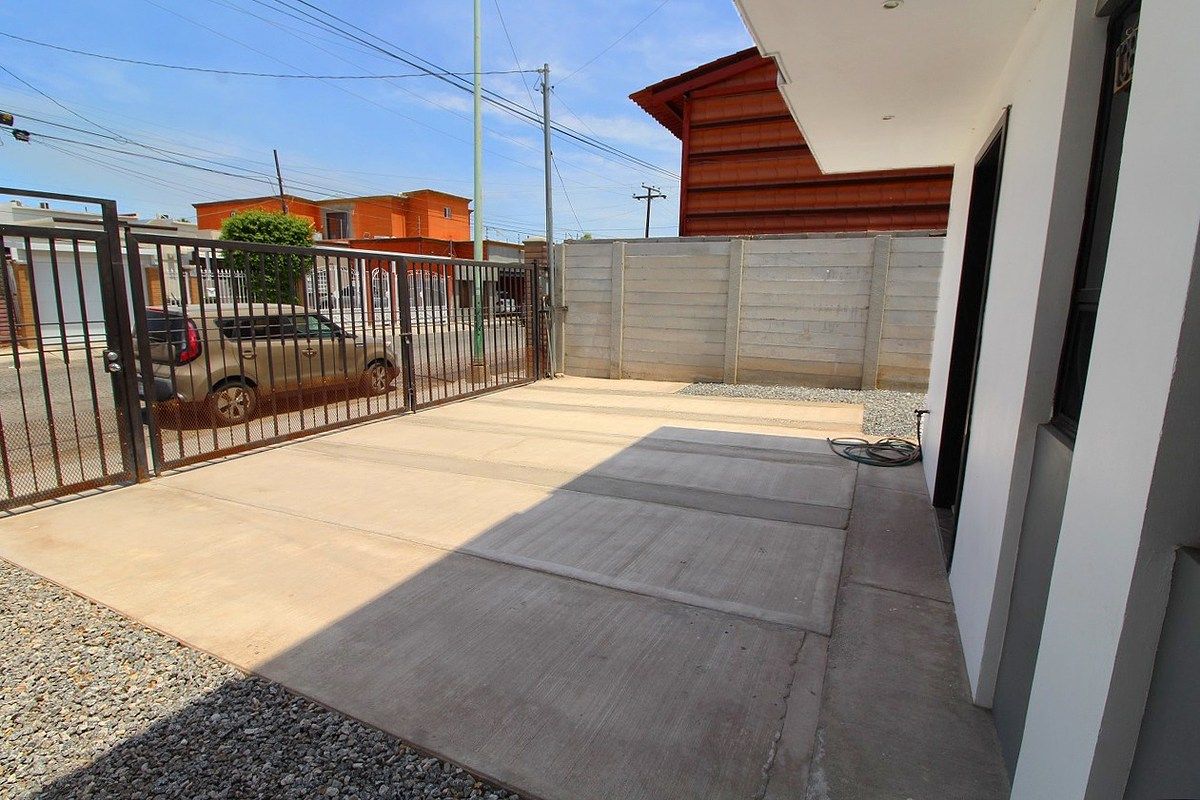 House in Roma, Mexicali, photo 3 of 19