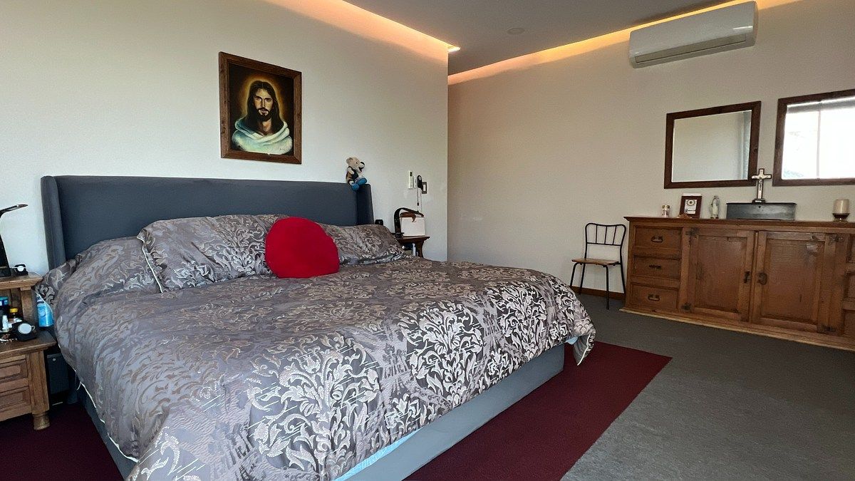 Casa em Hacienda Agua Caliente, Tijuana, foto 16 de 36
