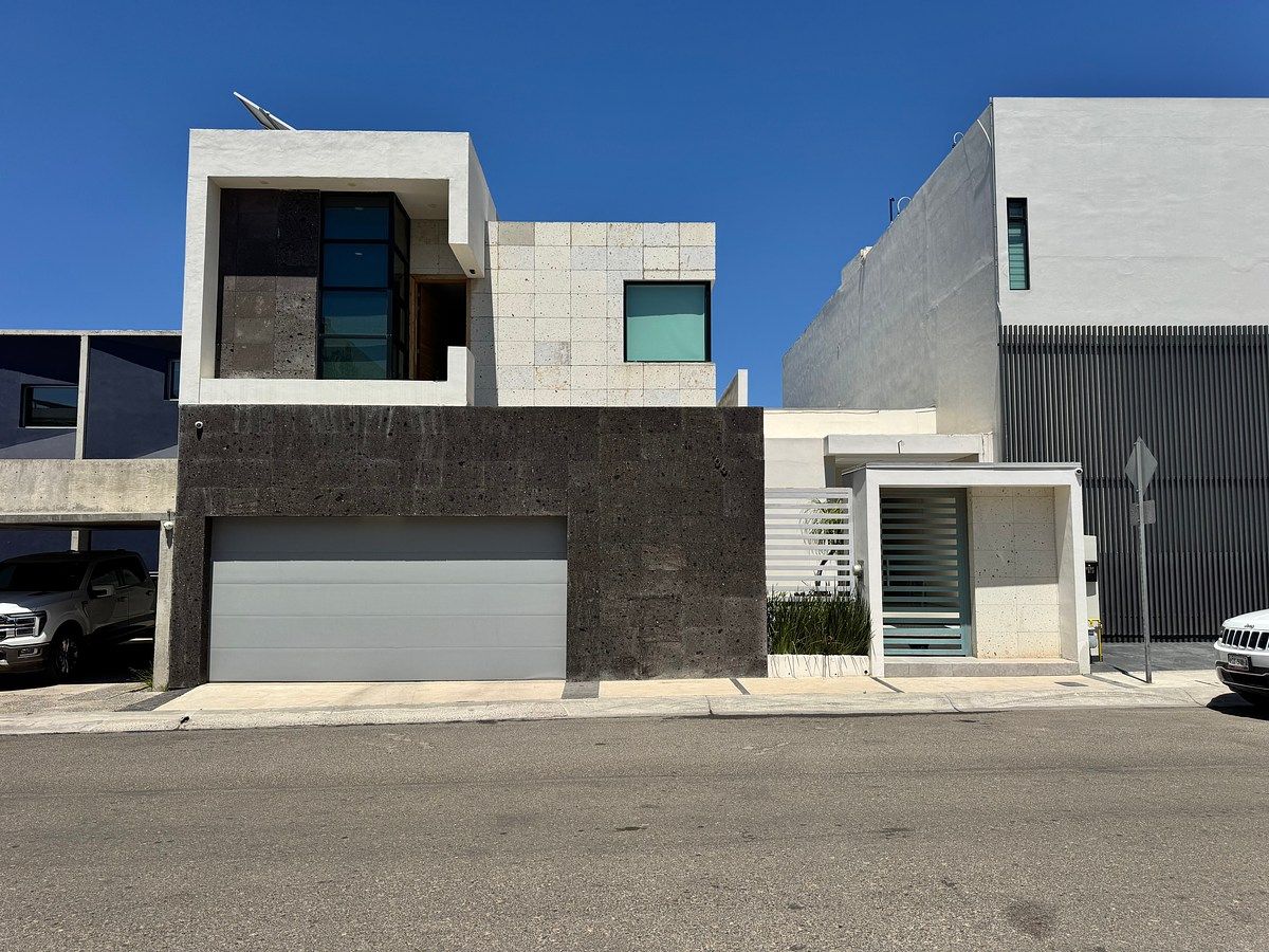 Casa en Hacienda Agua Caliente, Tijuana, foto 2 de 37