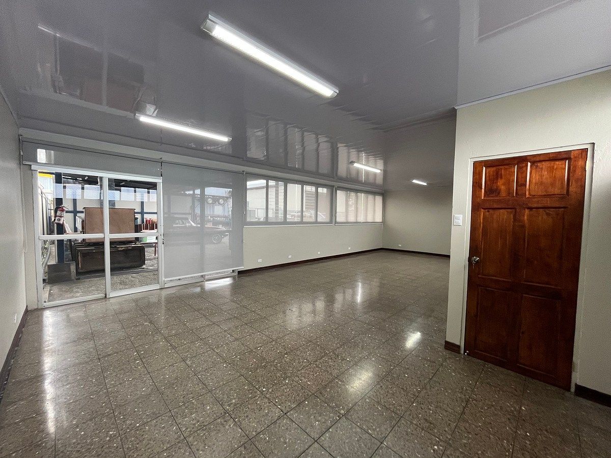 Bodega en La Uruca, San José, foto 10 de 16