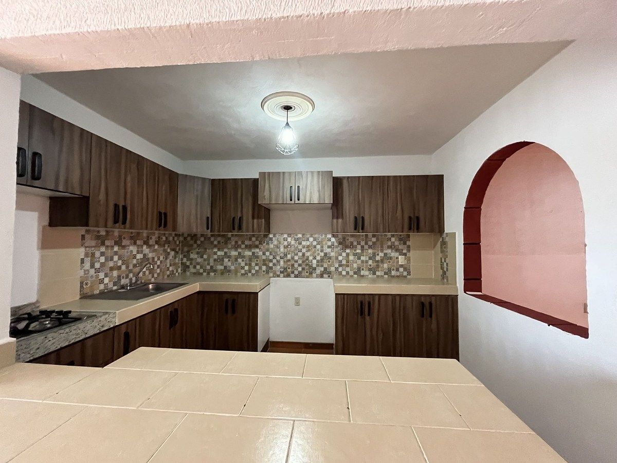 Casa em Jardines de San José, Querétaro, foto 28 de 36