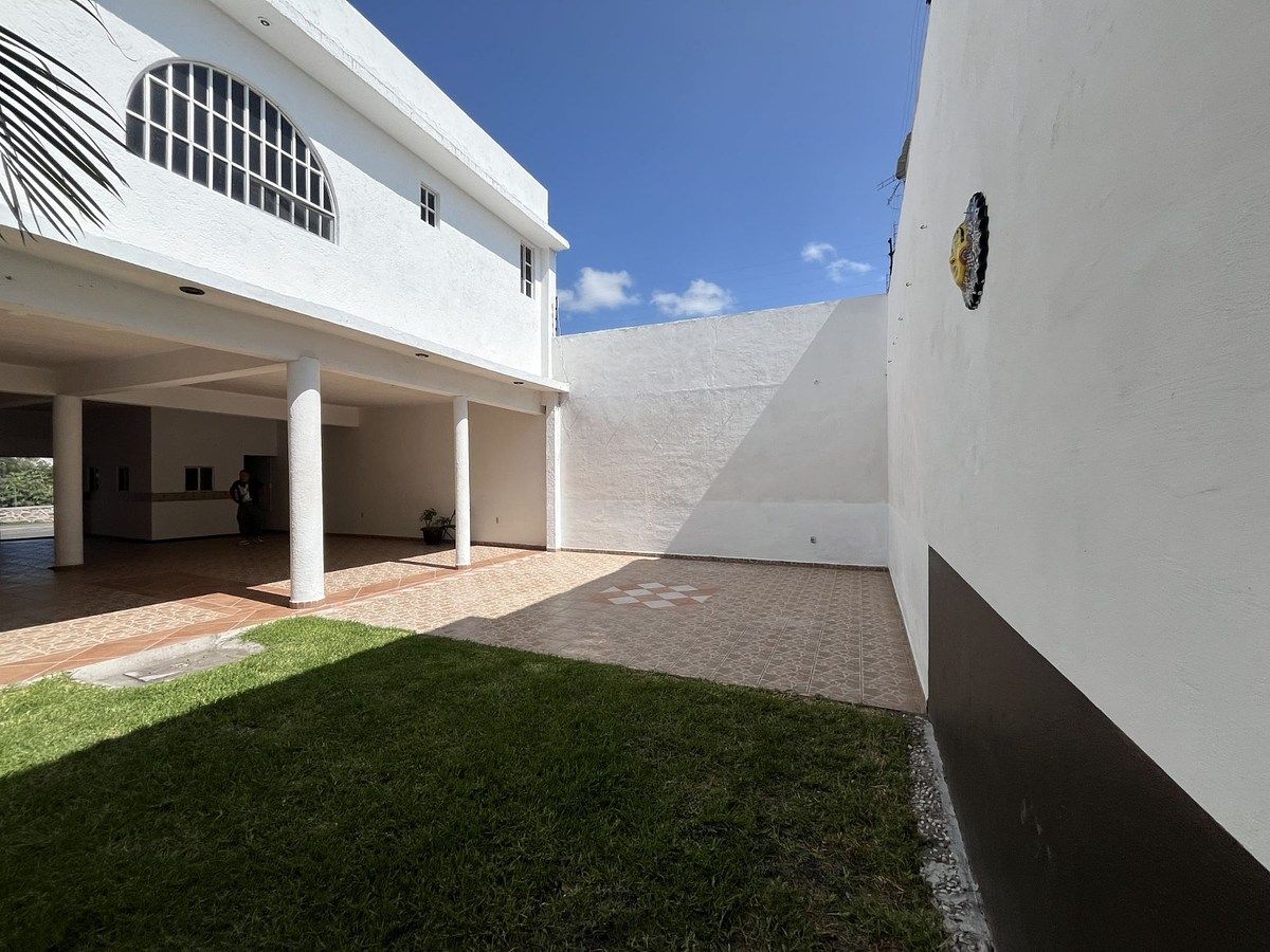 Casa em Jardines de San José, Querétaro, foto 36 de 36