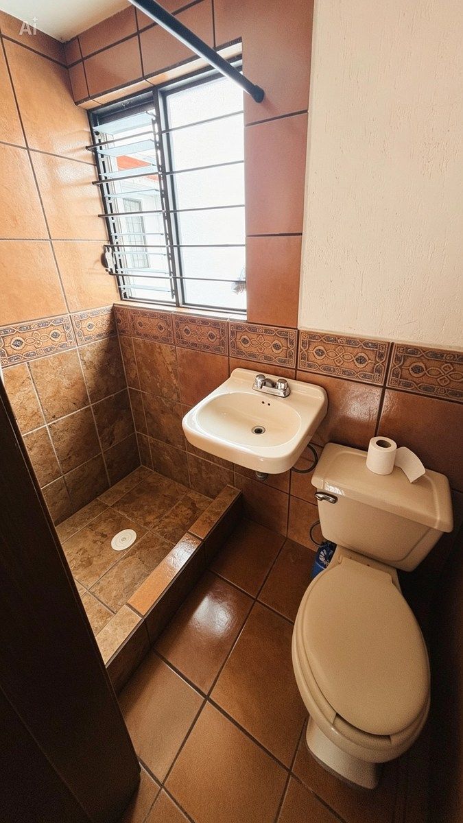 BAÑO CUARTO DE SERVICIO, foto 25 de 26