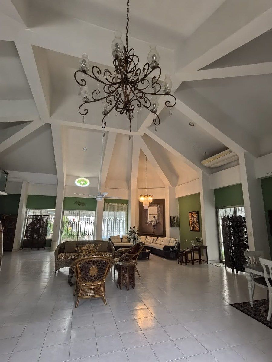 House in Monte Alban, Mérida, photo 33 of 38