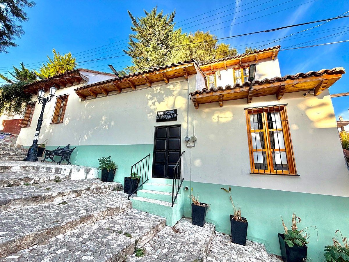 Hotel/Hostal Boutique Nuevo y Equipado en Venta, El Cerrillo, San Cristóbal de, foto 1 de 26
