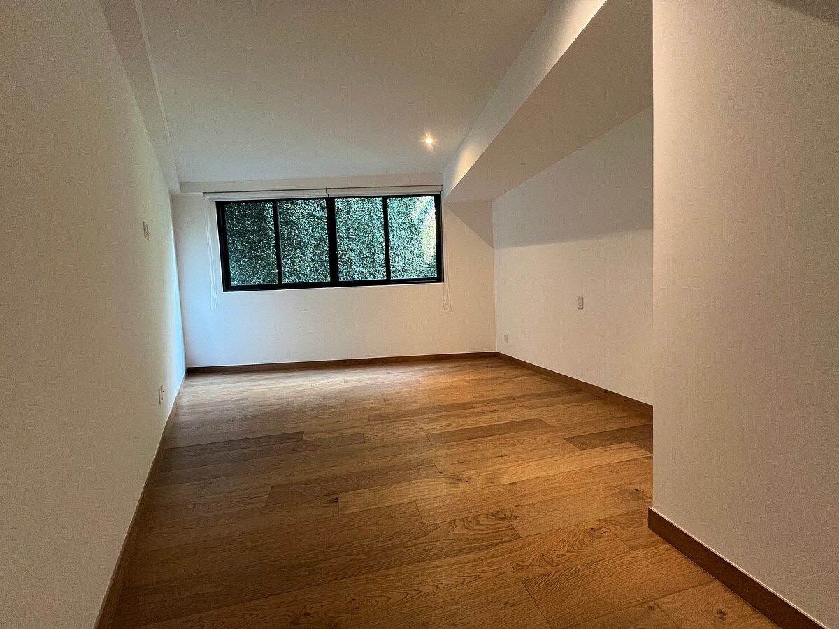 24 de 37: Recámara 3 con Closet y baño