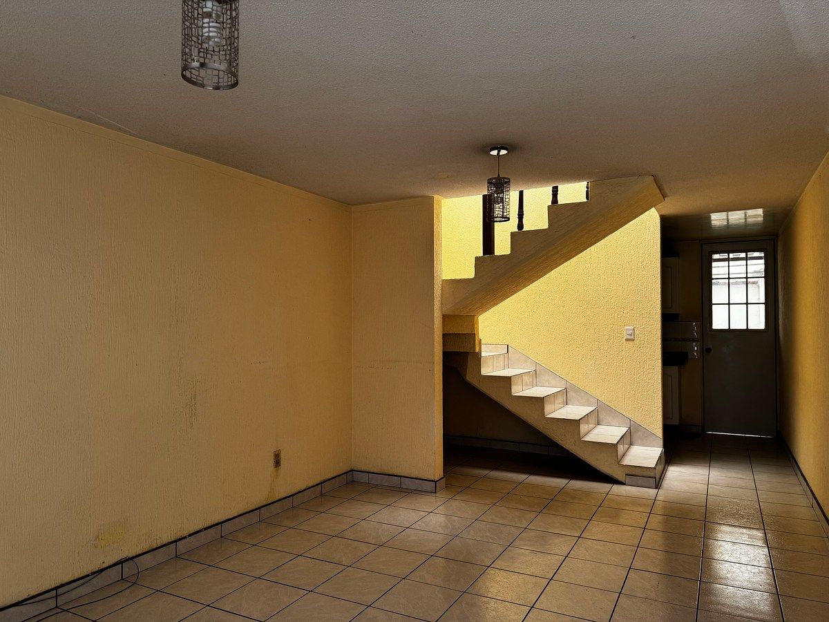 House in Gated Community in La Crespa, Toluca, photo 3 of 9